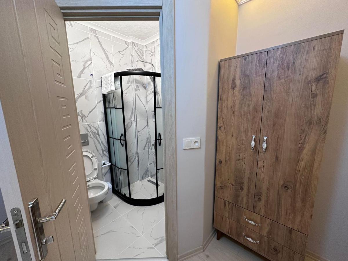 Pilot Hotel Arnavutkoy ภายนอก รูปภาพ